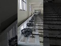중부하 산업용 컨베이어 및 체인 구동 시스템 조립